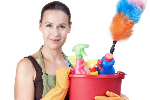 Regular cleaning service for homes in N4 with tidy living spaces