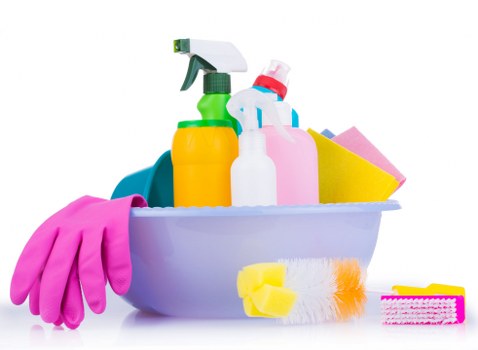 Local cleaning team preparing linen and surfaces for an Airbnb stay in N4