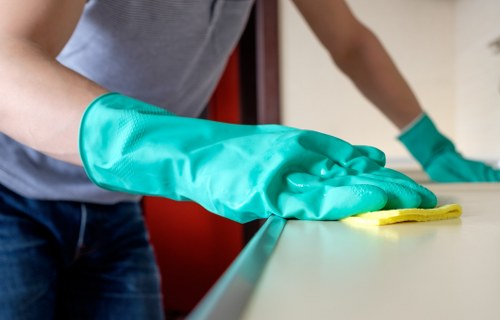 Rug washing and drying service in N4